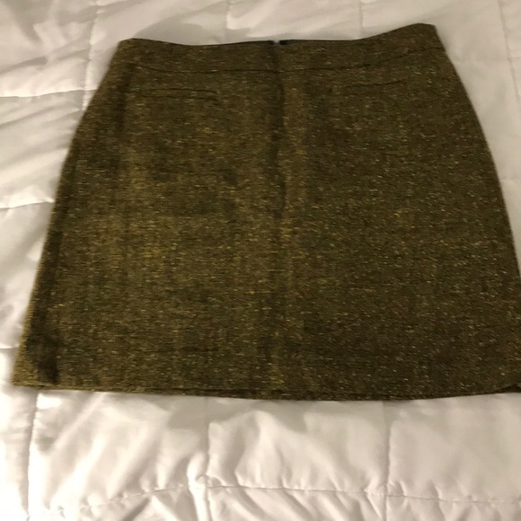 Ann Taylor LOFT Gold Mini Fully Lined Skirt - Picture 1 of 7